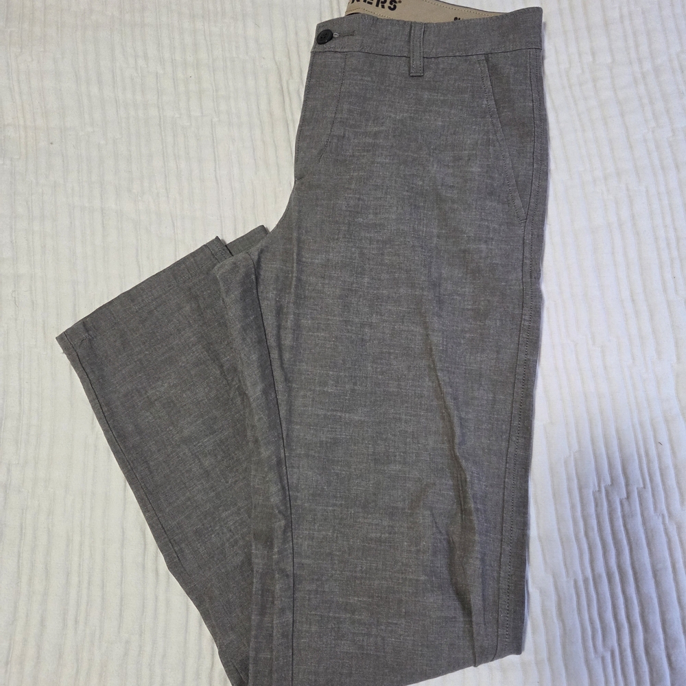 Dockers Men's Gray Dress Pants - Flat Front Classic Fit